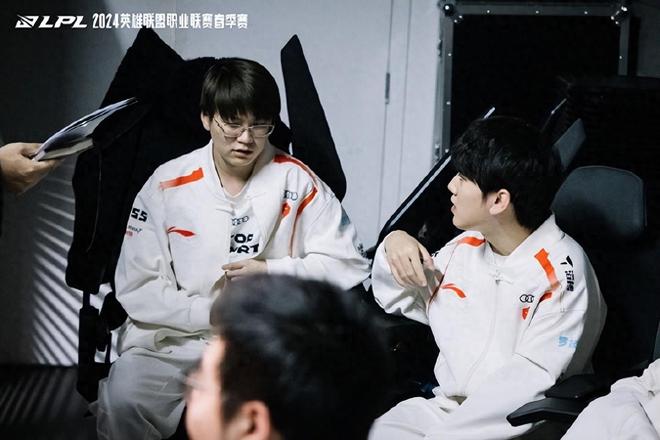 他在传球成 他在传球成